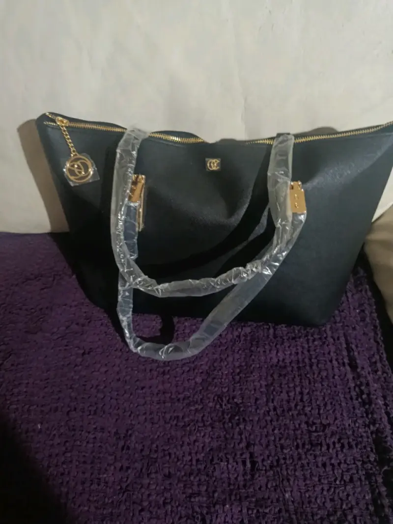 Mochila pequeña beige y blanca - 3