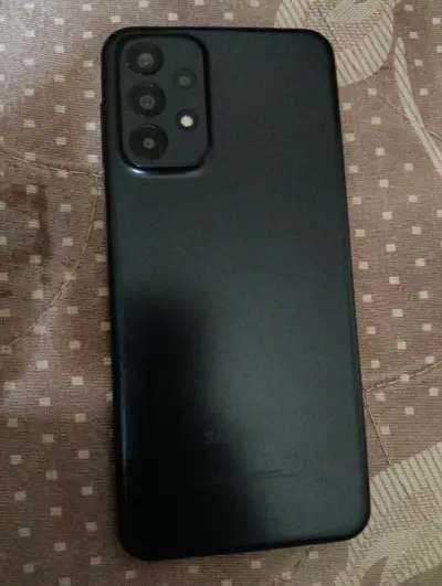 Celular Samsung negro - miniatura 1