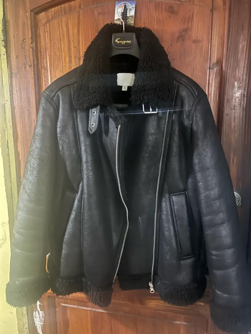 Chaqueta de cuero negra - 2
