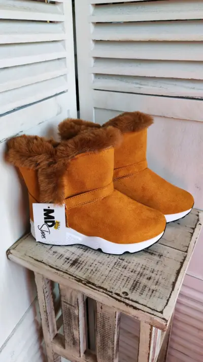 BOTINES NUEVOS N°38 - miniatura 1