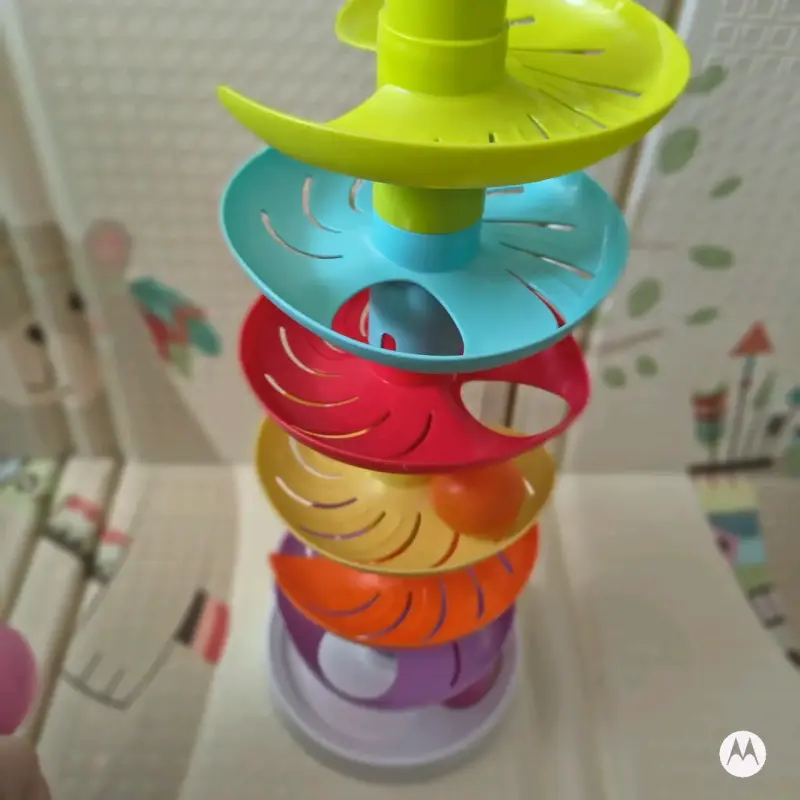 Espiral torre de pelotas multicolor - 3