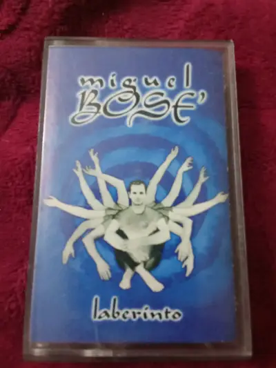 Cassette Miguel Bosé original y un regalo de soda - miniatura 1