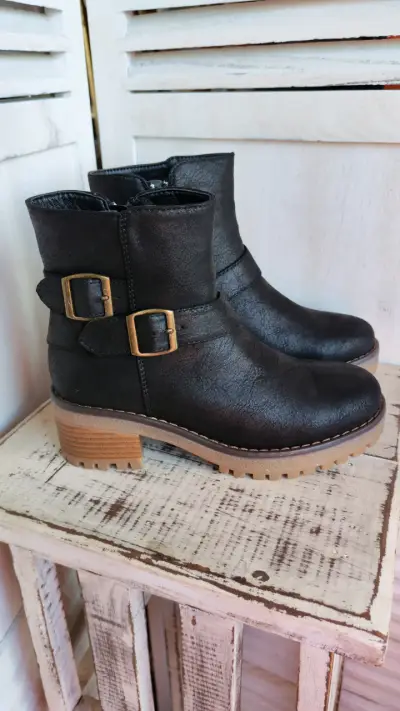 BOTINES NUEVOS N°35 BARBADOS - miniatura 1