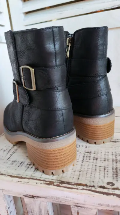 BOTINES NUEVOS N°35 BARBADOS - miniatura 4