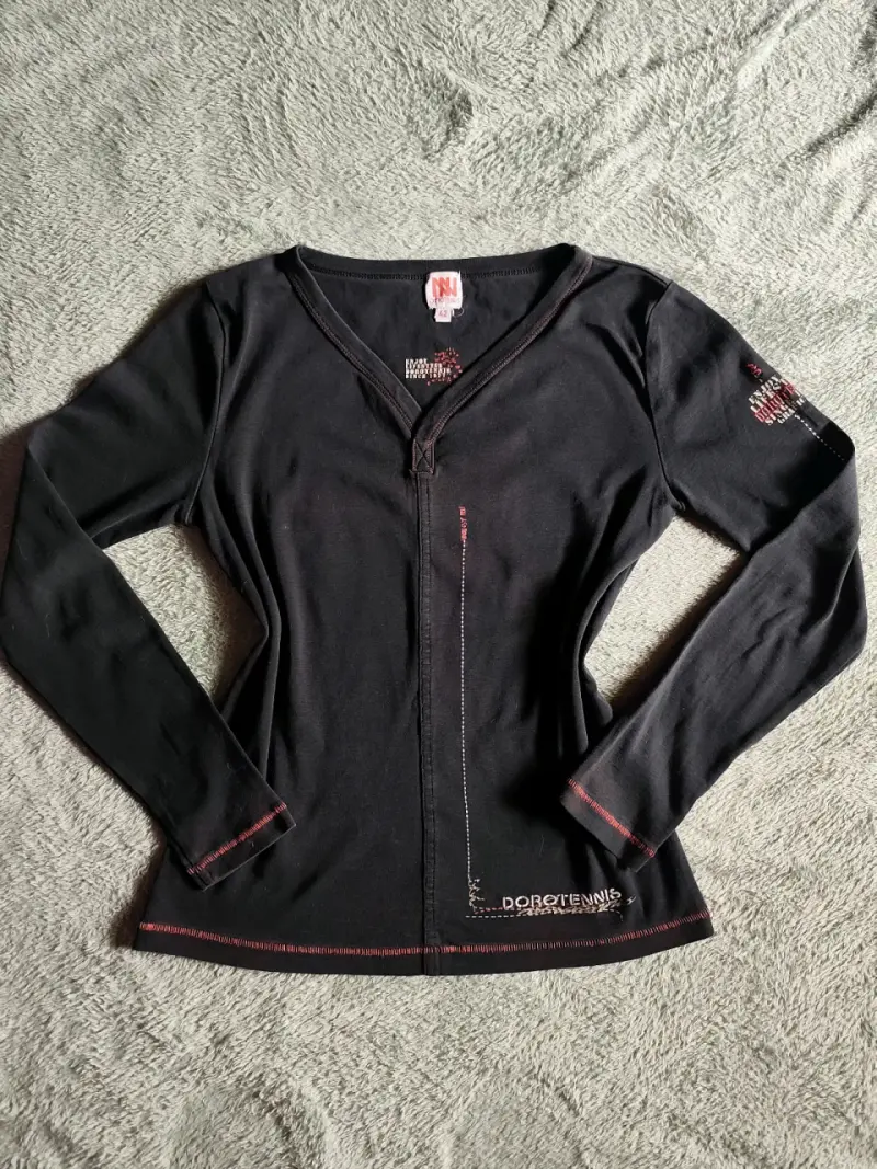 Polera negra vintage - 1