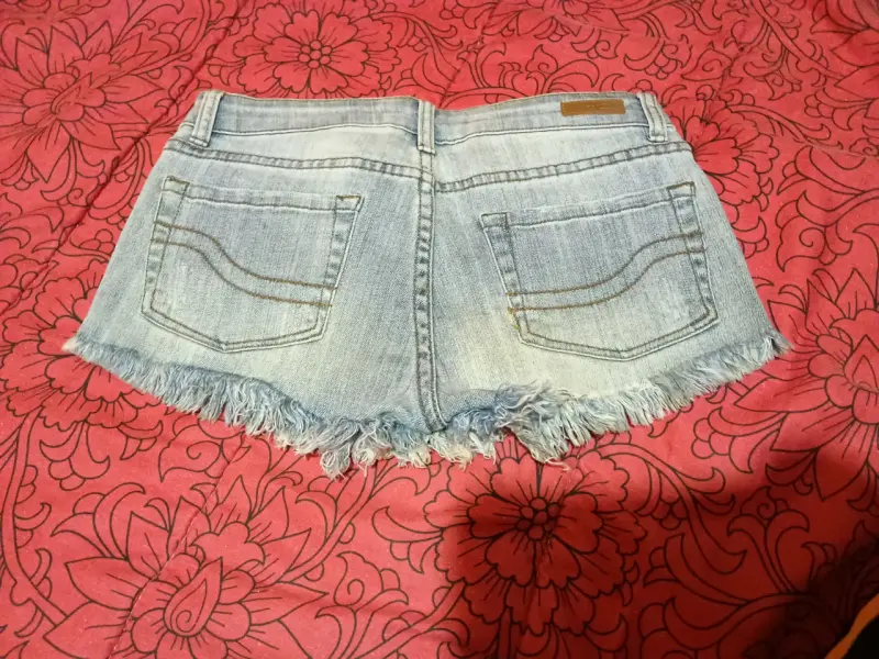 Shorts de mezclilla bordados - 2