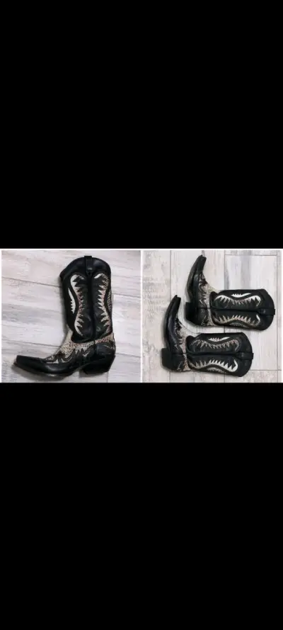 Botas vaqueras de piel negra y blanca - miniatura 2