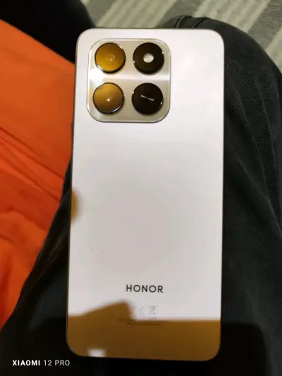 Smartphone Honor blanco - miniatura 1