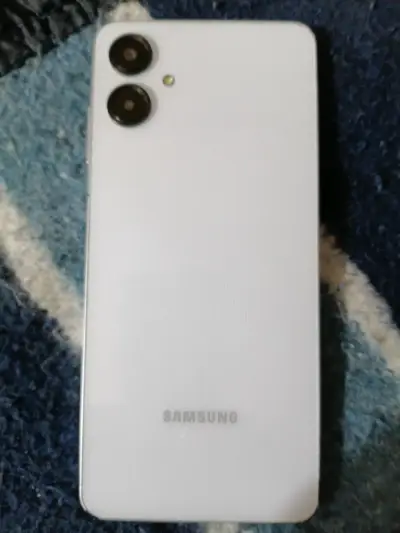 Smartphone Android de pantalla grande - miniatura 5