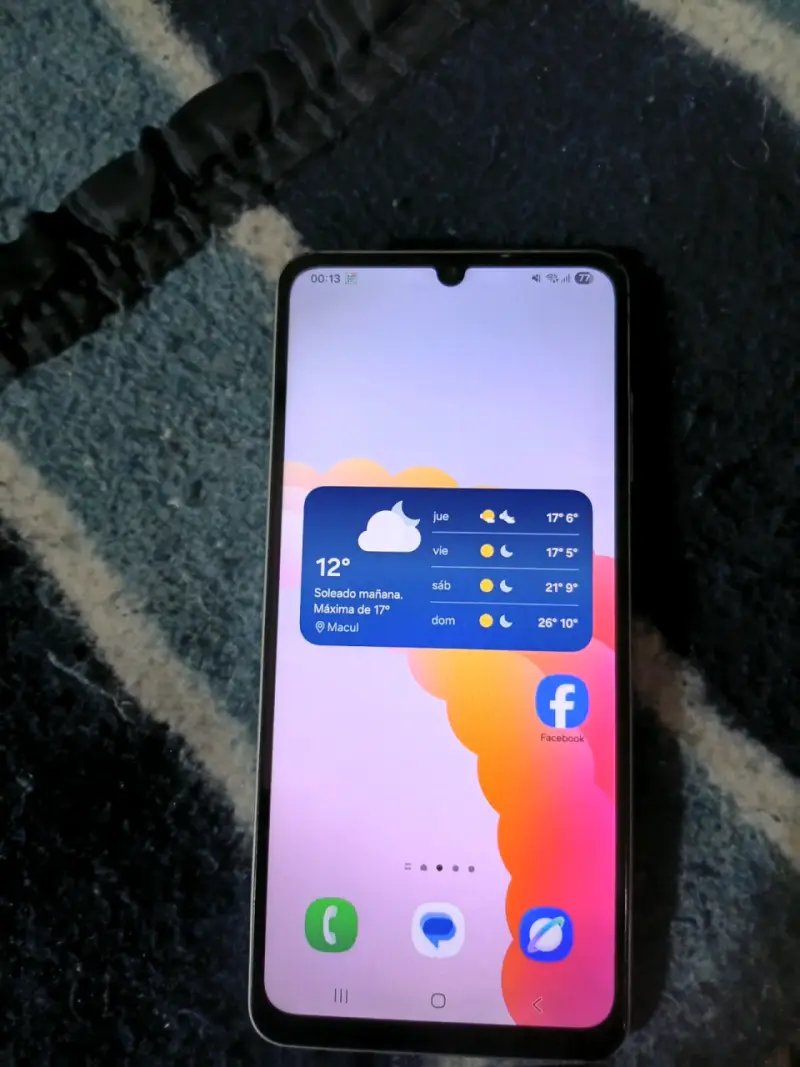 Smartphone Android de pantalla grande - 6