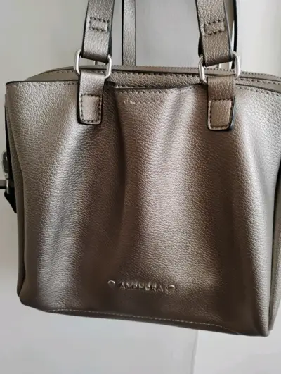 Cartera de cuero plateado - miniatura 4