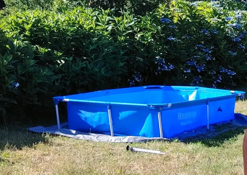 Piscina estructural Bestway azul - 1