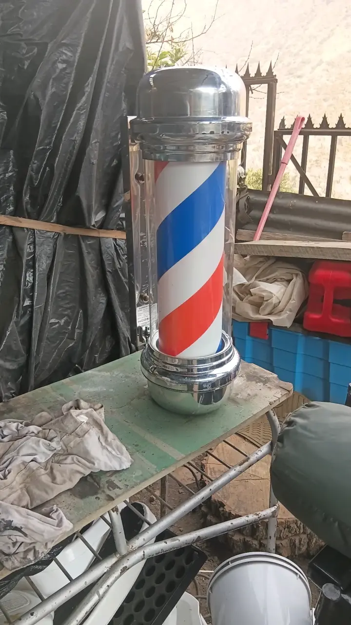 Letrero de barbería clásico - 1