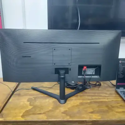 Monitor Samsung S5 UltraWide 34" 100hz VA 3440x144 - miniatura 4