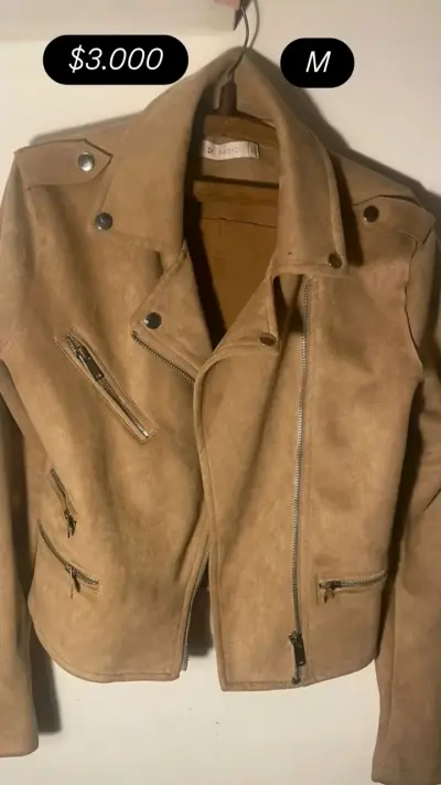 Chaqueta beige de gamuza - miniatura 1