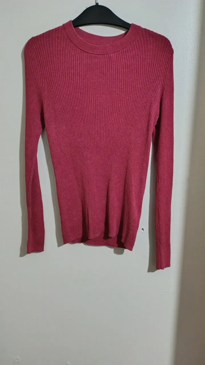 Sweater rojo de punto - 1