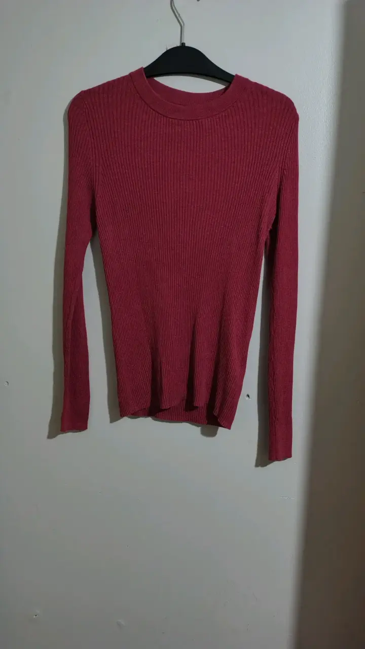 Sweater rojo de punto - 2