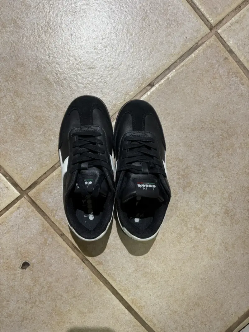 Zapatillas deportivas negras unisex - 1