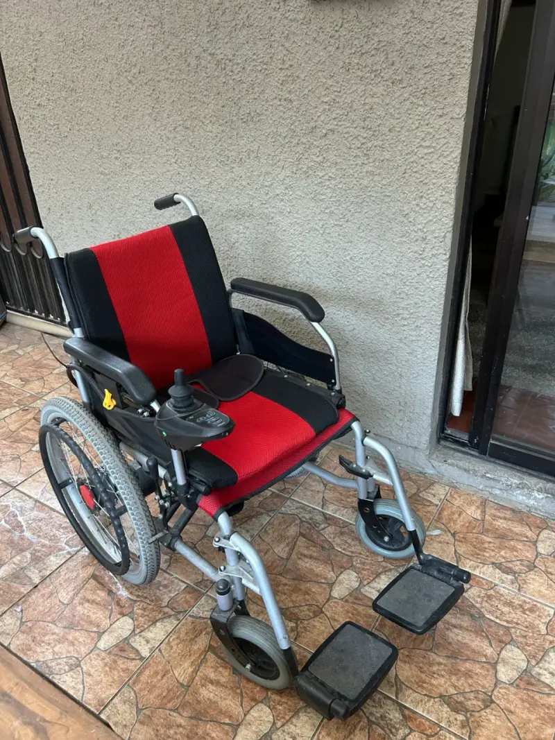 Silla de ruedas eléctrica - 1