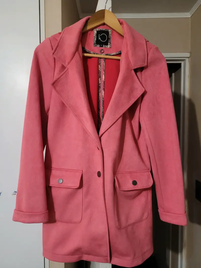 Abrigo rosa elegante - 1