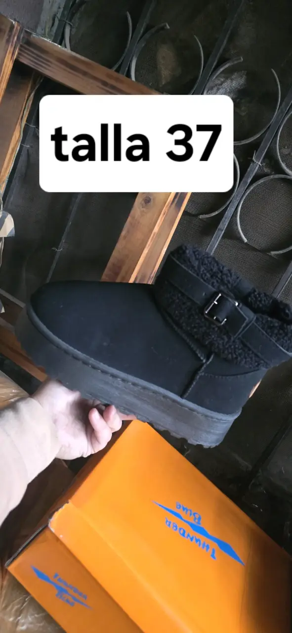 Botines negros con forro - 4