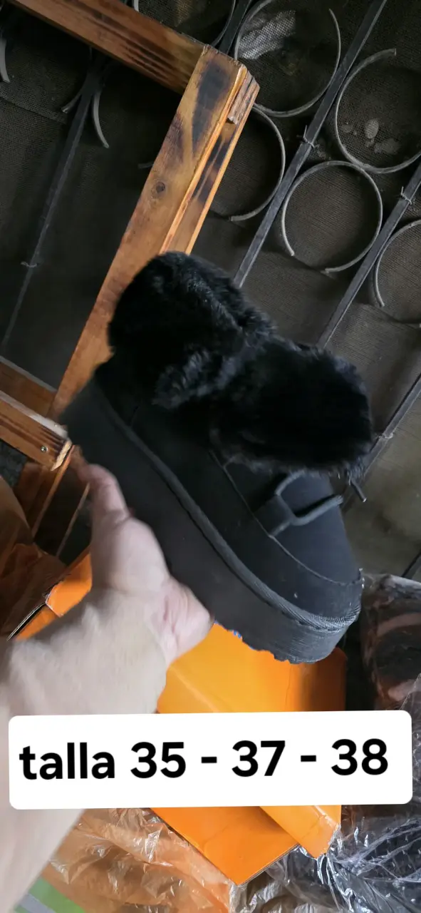 Botines negros con forro - 6