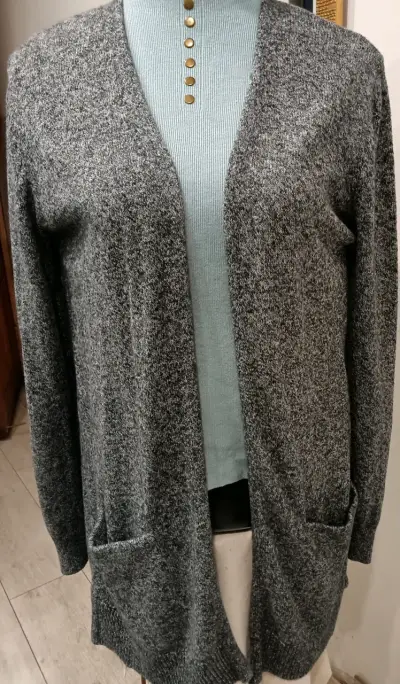 Old Navy - Talla M -Cárdigan gris de punto - miniatura 1