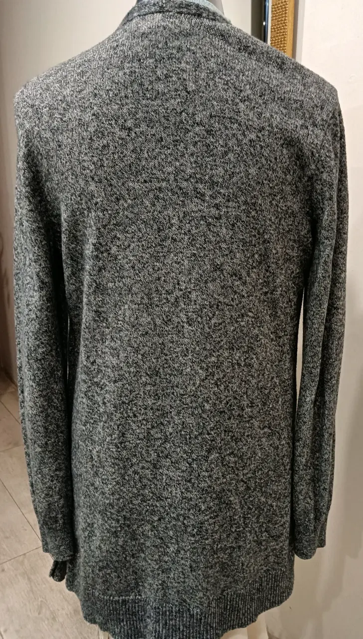 Old Navy - Talla M -Cárdigan gris de punto - 2