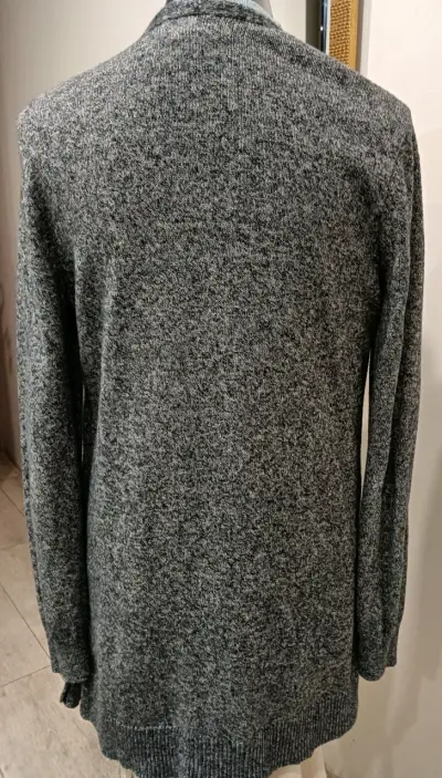 Old Navy - Talla M -Cárdigan gris de punto - miniatura 2