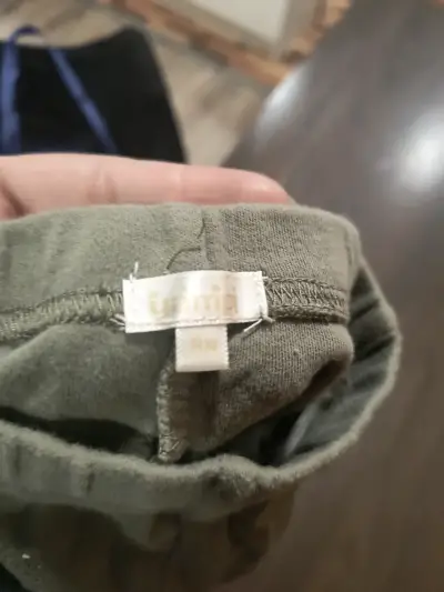 Pantalones cortos verdes - miniatura 3
