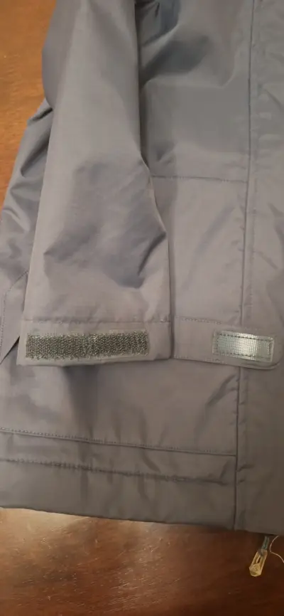 Chaqueta azul con capucha Lippi. - miniatura 3
