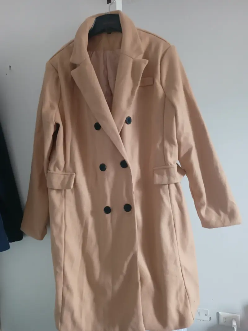 Abrigo camel de mujer