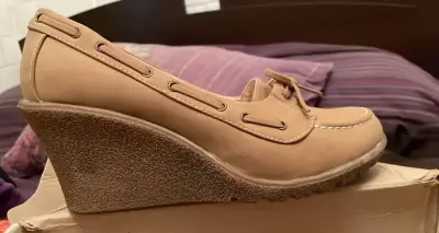 Zapato mocasín tabaco con plataforma - miniatura 1