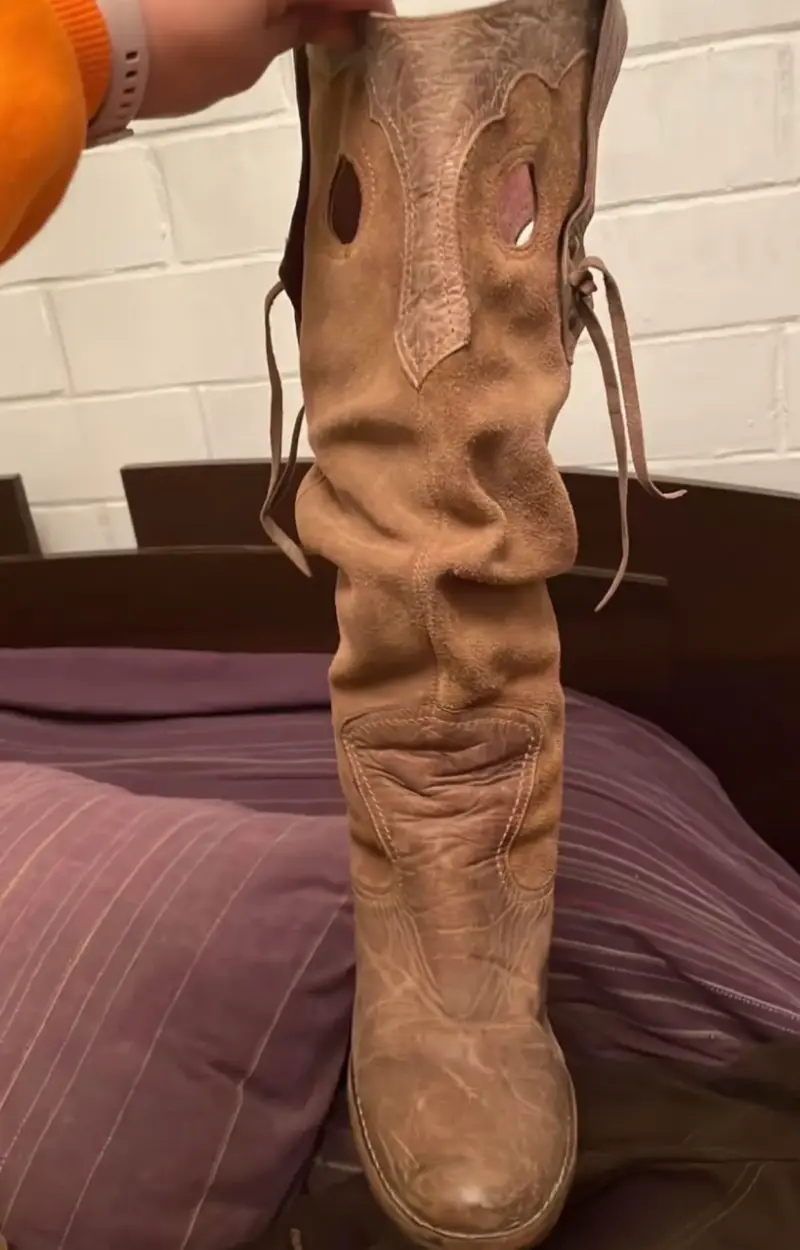 Bota alta vaquera marca exótica - 1