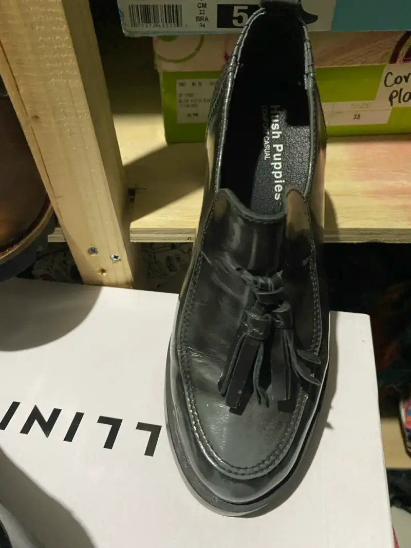 Zapato de cuero negro Hush Puppies - 1