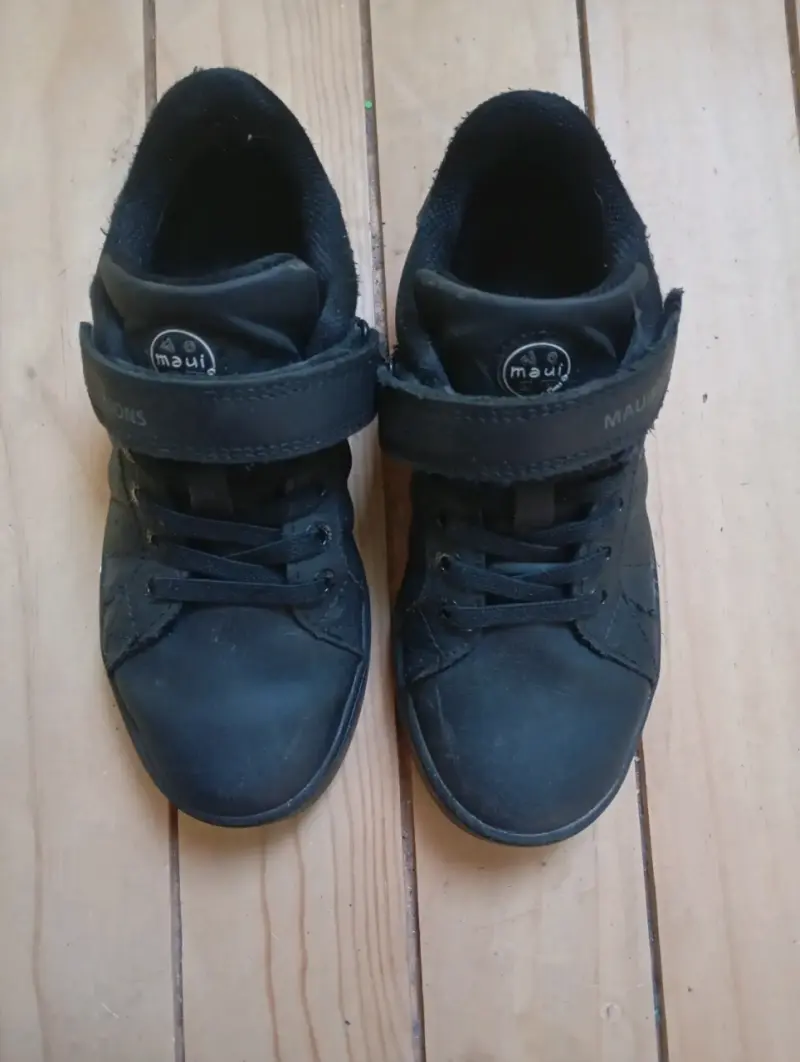Zapatillas negras Maui - 1