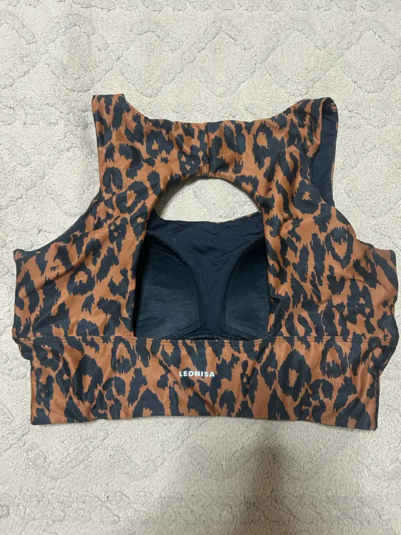 Top deportivo estampado leopardo talla M - 2