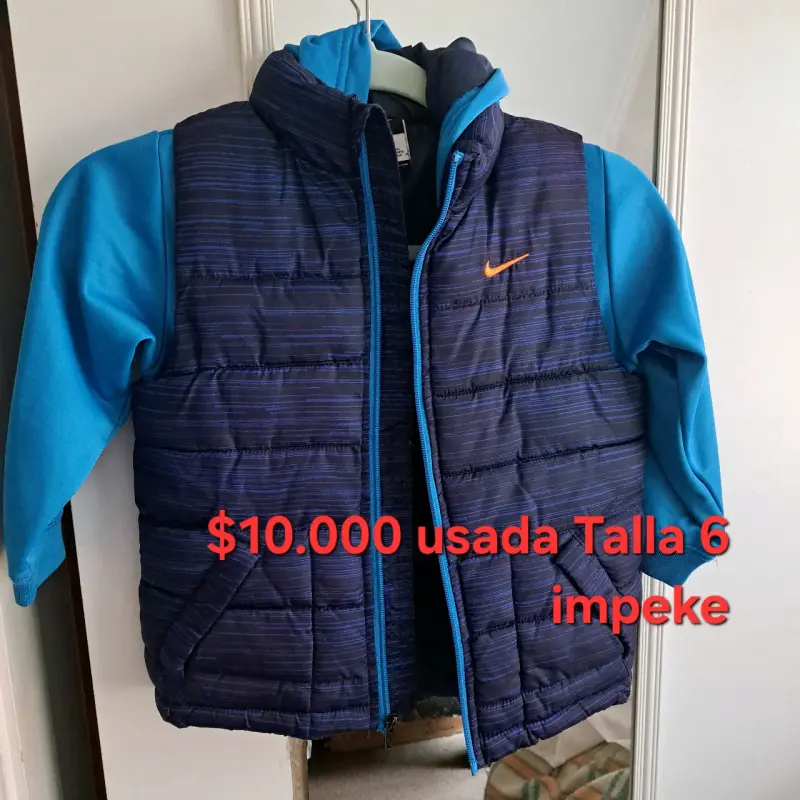 Chaqueta acolchado azul niño