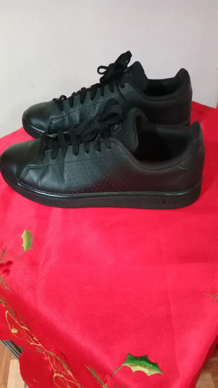 Zapatillas negras de cuero - 2