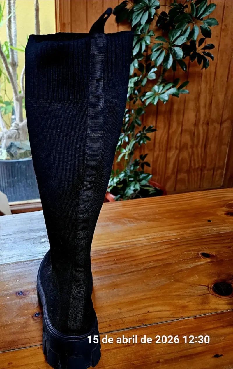 Botas negras de caña alta - 4