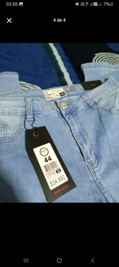 Jeans azul claro de mezclilla - miniatura 2