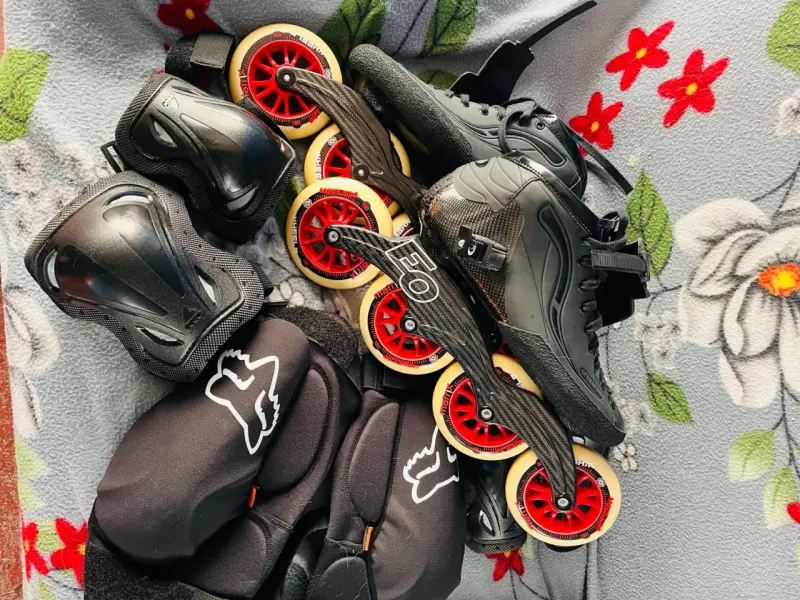 Patines en línea con protección - 1