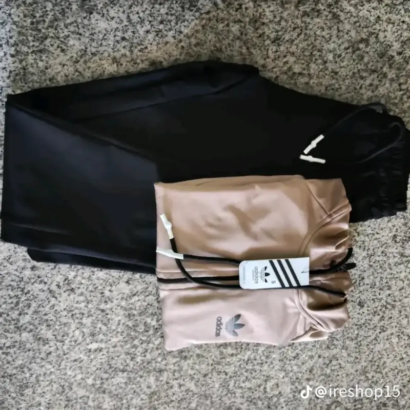 Set deportivo Adidas nuevo - 1