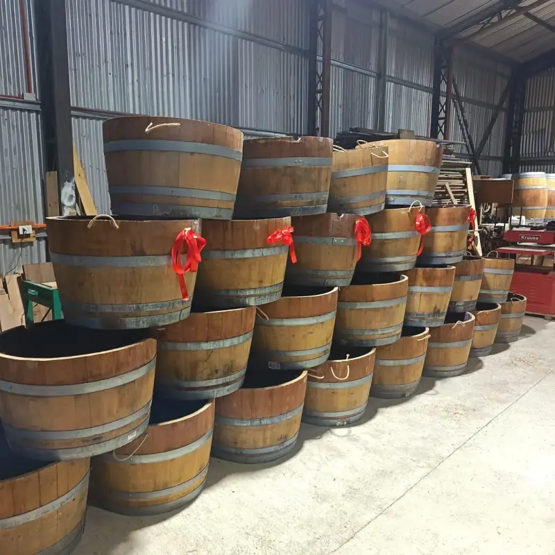 Barris de madera reciclados - 1