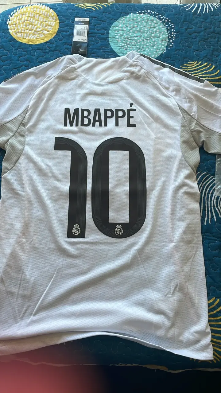 Camiseta fútbol Barcelona y AC. Milán - 1
