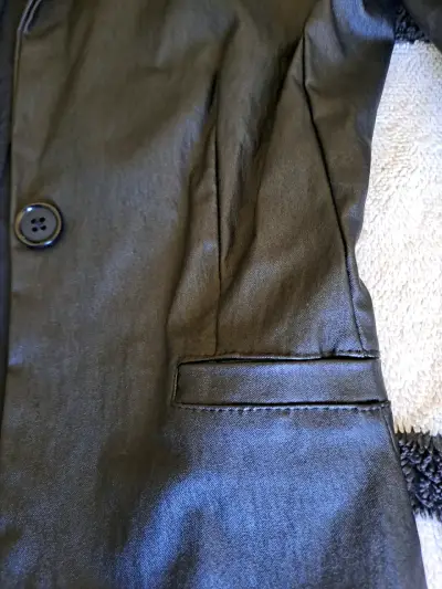 Blazer cuerina - miniatura 2