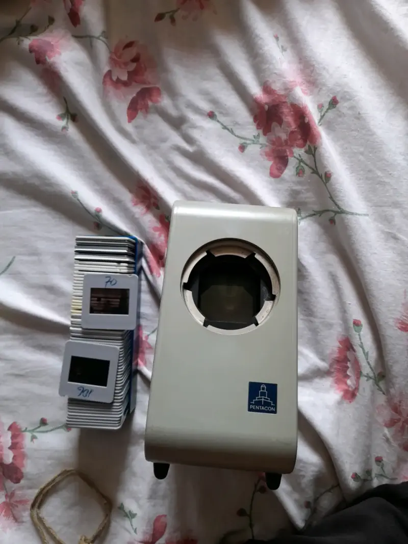 Proyector de diapositivas Aspectar 150A - 2