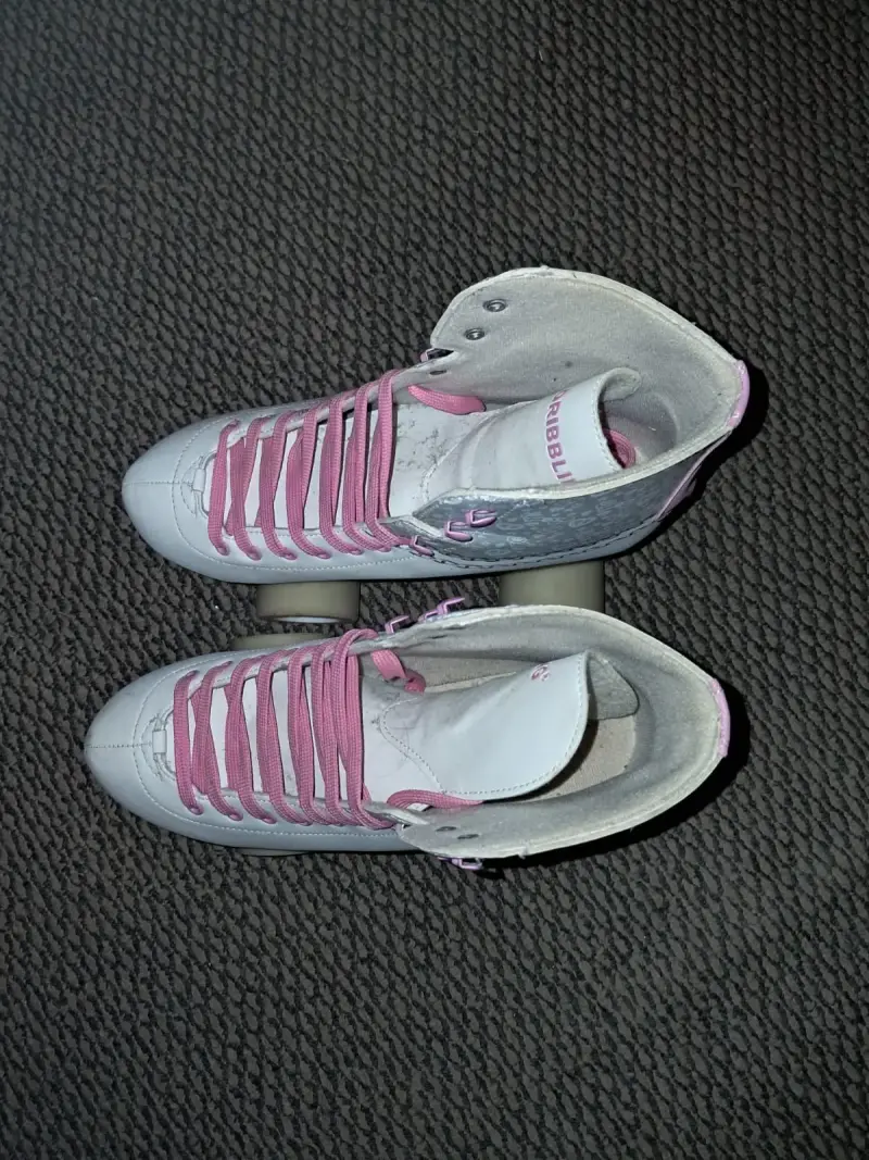 Patines roller blancos y rosas - 3