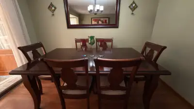 Juego de comedor madera 6 sillas - miniatura 1