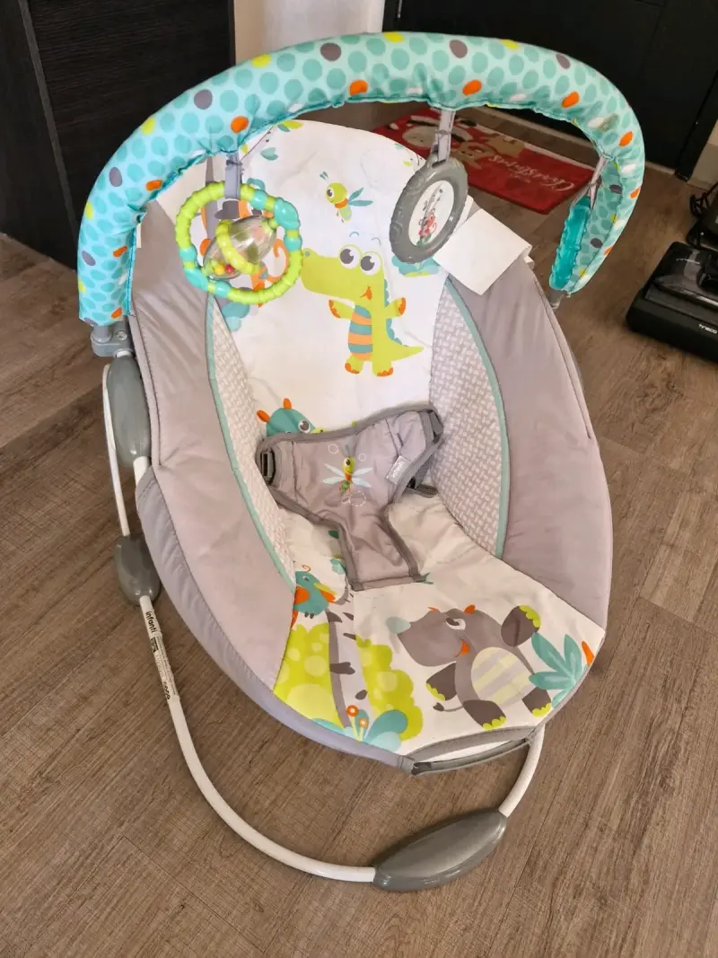 Silla mecedora para bebé - 1